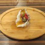 MIXTURE - 殻付き牡蠣のアヒージョ