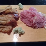 春寿司 - つまみはホッキ貝の炙りとネギトロ