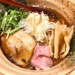 焼きあご塩らー麺800円