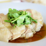 アジア食堂 パクパク - シンガポールチキンライス＠税込990円 の チキン