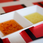 アジア食堂 パクパク - スイートチリ ＆ ガーリック（？）ジンジャー