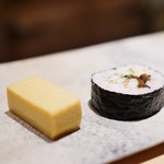 鮨 さいとう - 玉と太巻き