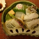 蓬左茶寮 - 向付：鱧、イチミダイ、新イカ、石垣貝