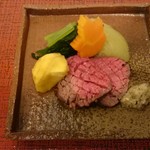 蓬左茶寮 - 焼物①：鳳来牛の炭火焼