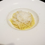 コンチェルト - 辛さ病みつき 唐辛子とパルミジャーノのスパゲッティ