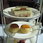 ピーク・ラウンジ - アフターヌーンティセット★