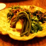 大和 - 山菜盛り合わせの一皿