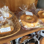 森の魚 - シフォンケーキ