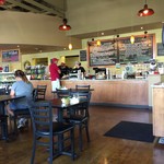 Yosh's Unique Deli - 店内♪