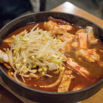 フナバシ屋 - 2017.9 てっちゃん鍋 ホルモン盛合わせ（680円）