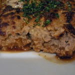 洋食 ツバキ亭 - ハンバーグの厚み