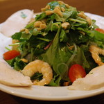 okudo 東京 - 蒸鶏と春雨のベトナム風サラダ