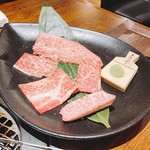 焼肉 黒バラモン - 