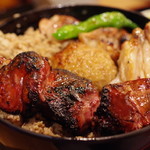 鳥与志 - 焼き鳥丼