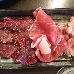 焼肉 一心たん助 - 