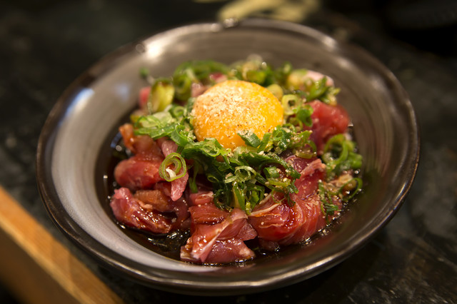 Gokai Tachi Zushi Nipponbashi Ten