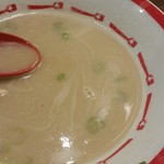 濃厚豚骨醤油ラーメンブタシャモジ - 