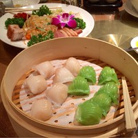 大珍樓 - 蒸し餃子と前菜
