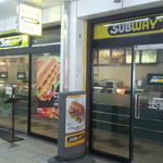 SUBWAY - お店外観