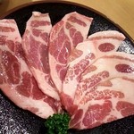 焼肉処 まるます家 - 