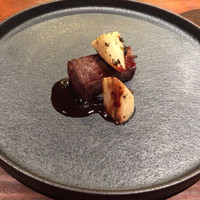 エニェ - 大和牛クリのステーキとマコモ茸のロースト