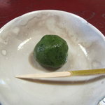 虎屋 壺中庵 - 蓬餅