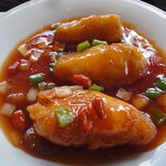 大観苑 - 好菜ランチ：枸杞子入り龍眼肉と白身魚の甘酢炒め