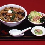 らーめんハウス チャニー - お野菜いっぱいの五目ラーメン