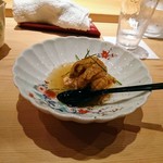 鮨 さかい - 噴火湾の毛蟹と唐津の赤ウニ