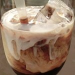 チェルバイア - プランツォＡ　1200円 のアイスコーヒー