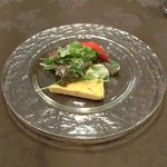 チェルバイア - プランツォＡ　1200円 のサラダ仕立ての前菜