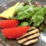 チェルバイア - プランツォＡ　1200円 のサラダ仕立ての前菜