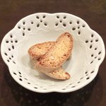 チェルバイア - プランツォＡ 1200円 のビスコッティ