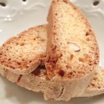 チェルバイア - プランツォＡ 1200円 のビスコッティ