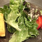 チェルバイア - プランツォＡ 1200円 のサラダ、オムレツ、トマト