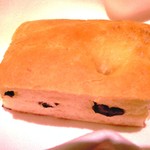 キッチャーノ - 本日のランチ 1200円 の自家製パン