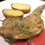 キッチャーノ - 本日のランチ+カフェ 1500円 の鶏もも肉の香草パン粉焼き トマトソース添え