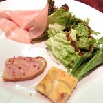 キッチャーノ - 本日のランチ+カフェ 1500円 の前菜の盛り合わせイタリア風