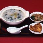 らーめんハウス チャニー - 芝海老がゆ！女性に人気の中華粥。