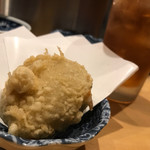 天ぷらと寿司 ミコ - 天麩羅  白蛤の姿揚げ（1ケ）324円。
