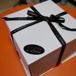 ガストロノミー ジョエル・ロブション - 家に持ち帰ったアニバーサリーケーキ