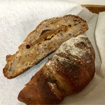 Pane Ho Maretta - 赤ワインで煮込んだいちじくとラクレットチーズの組み合わせ
