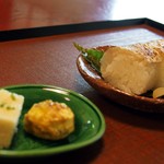 虎屋 壺中庵 - 鱧の卵、地栗の酒煎り、カマスの寿司