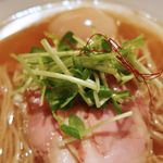 煮干そば 藍 - 青菜は水菜とクレソン？をブレンドした感じでした