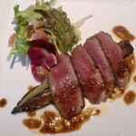 ビストロ タカ - 鴨と茄子の前菜。