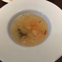 パリアッチョ 丸の内仲通り店 - 前菜のスープ