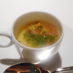 レフェルヴェソンス - 小さな茶碗蒸し、栄螺、二十日大根の糠漬け