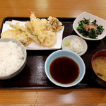 Tendon Tenya - ご飯お代わり自由