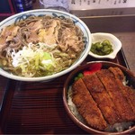 といや - 肉そば（冷）ミニカツ丼 のセット ¥1050