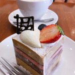 ゴロカフェ - 苺カフェケーキ